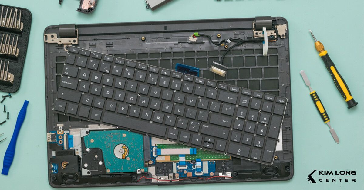 Cần cẩn trọng khi tháo các linh kiện laptop