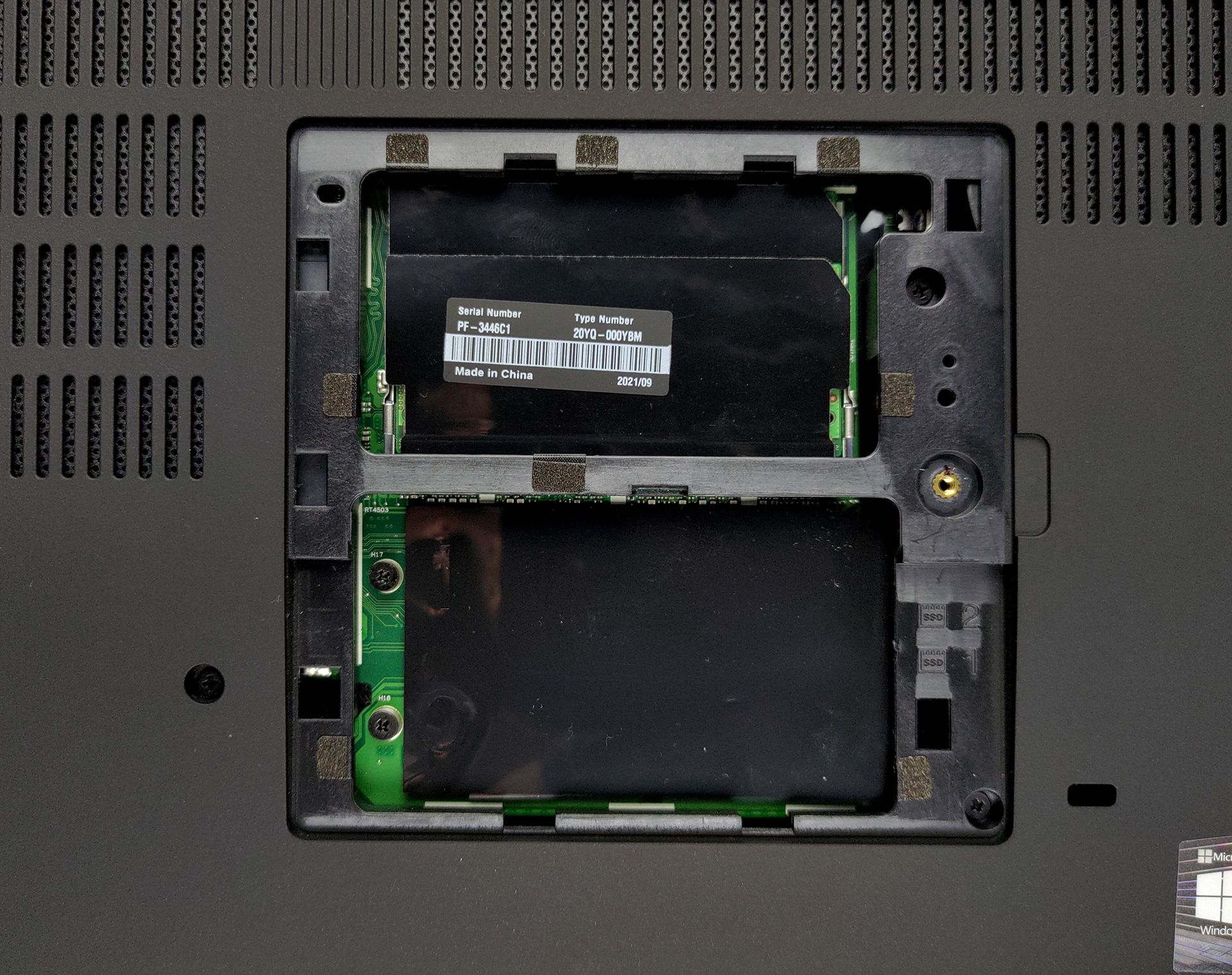 nang-cap-Lenovo-ThinkPad-P15-Gen 2